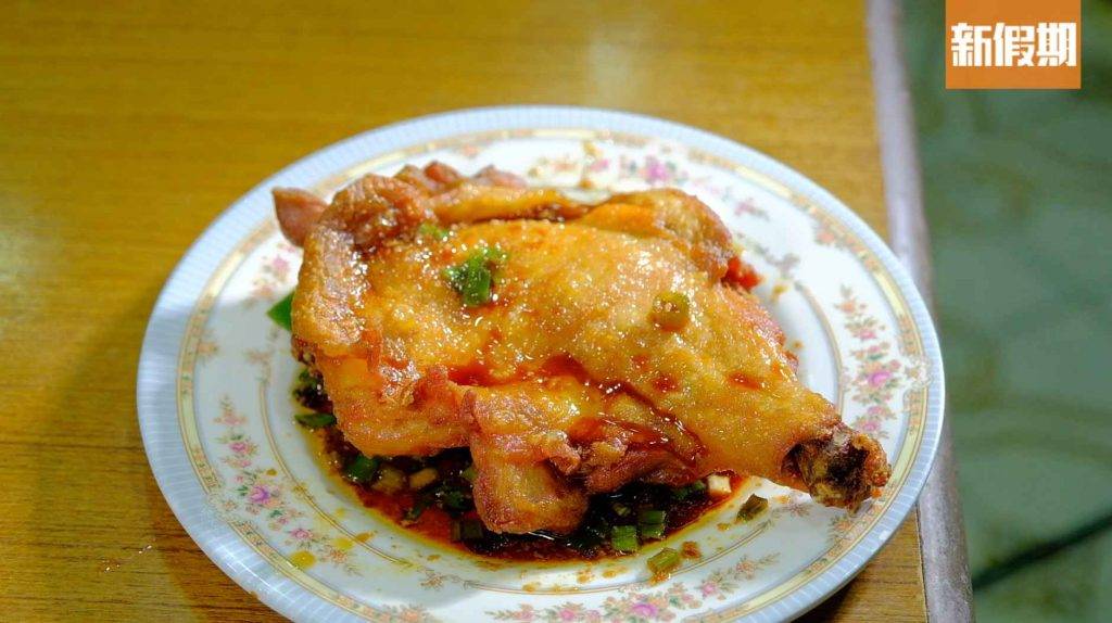 柴灣美食 興華茶餐廳 葱油生炸雞髀$29