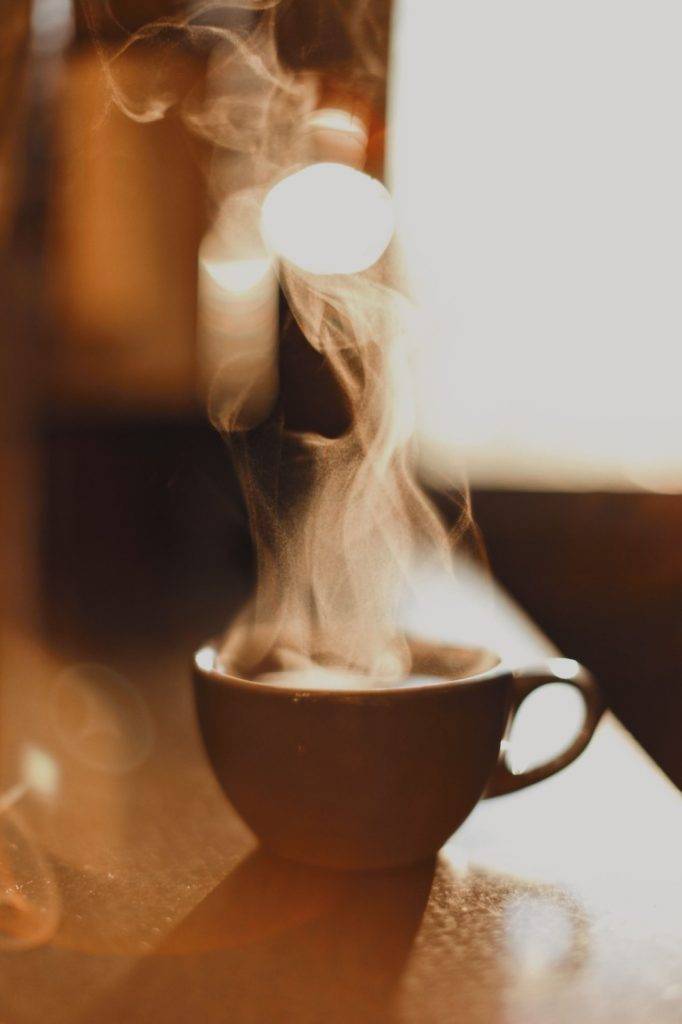 叮熱咖啡 65度是奶泡的最佳溫度。