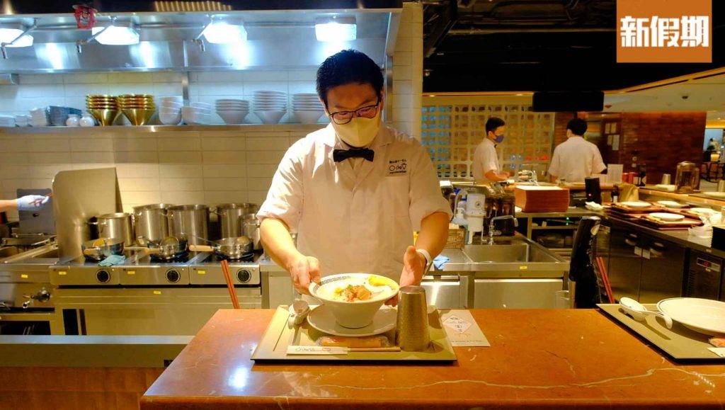 Basehall Basehall美食｜餐廳由日本師傅坐陣，師傅曾在日本有超過10年煮拉麵經驗。