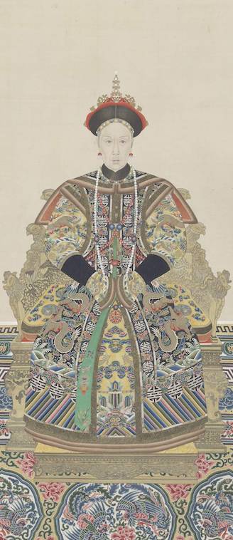 香港故宮文化博物館 描繪中國近代史上的傳奇人物慈禧皇太后的《孝欽顯皇后朝服像》 亦將於展廳 4「龍顏鳳姿──清代帝后肖像」展中亮相。