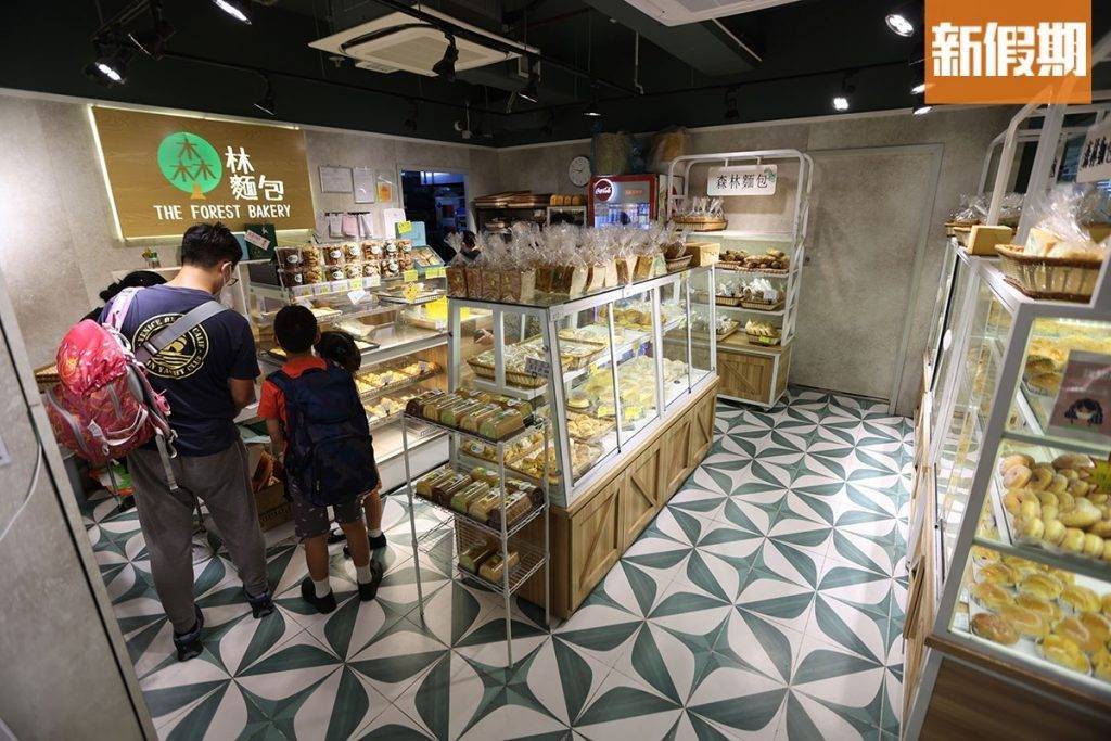 麵包店 全港麵包店推介｜店舖位於樂華北邨商場中，是街坊們買早餐、下午茶的愛店。