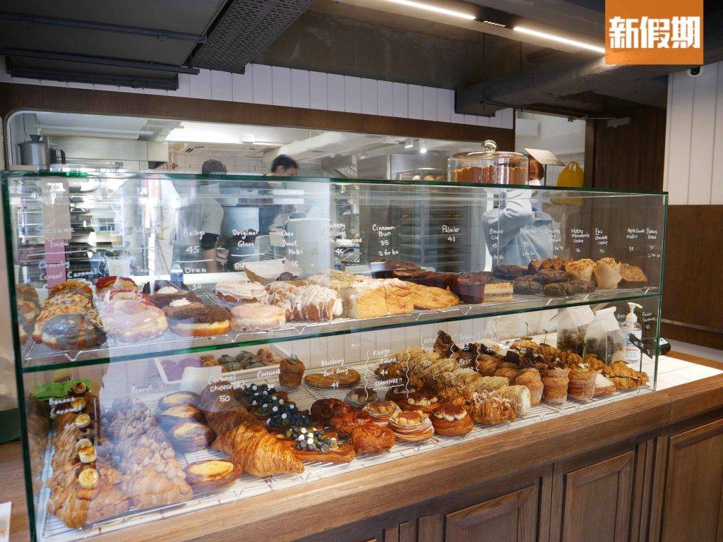 全新Vission Bakery以外賣為主，售賣酥皮甜點。