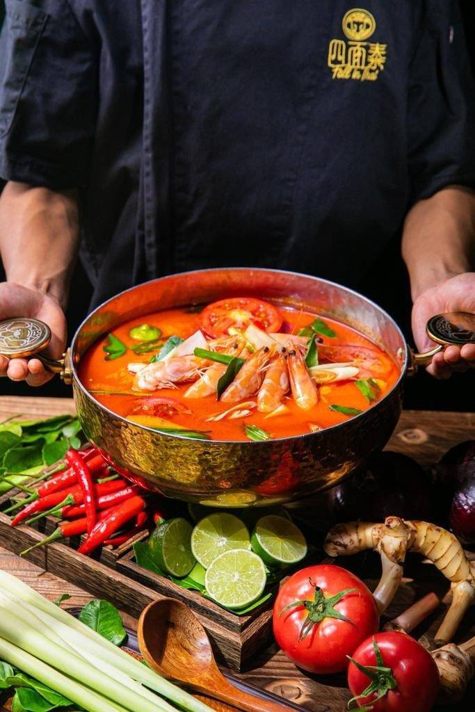 泰國菜 秘製冬陰功鮮蝦鍋