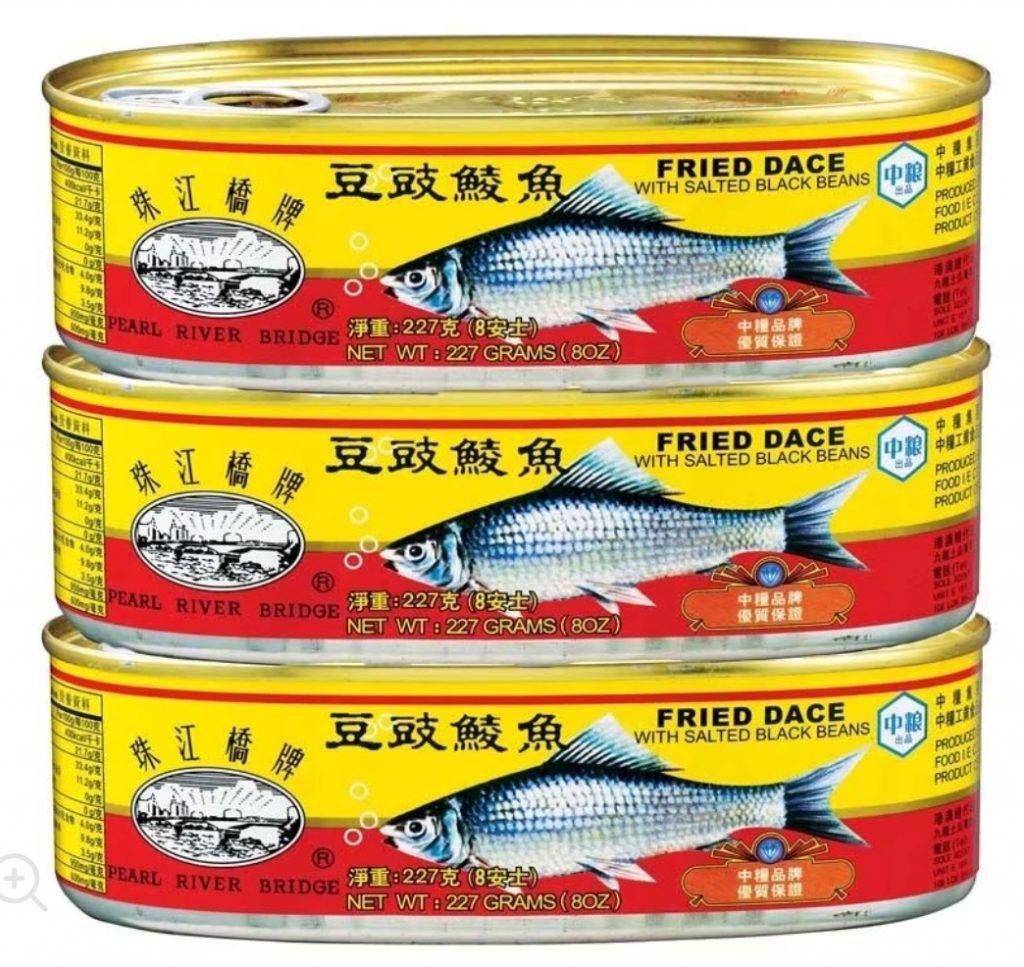 最得人歡心的「珠江橋牌」豆豉鯪魚一度因孔雀石綠超標而下架停售。