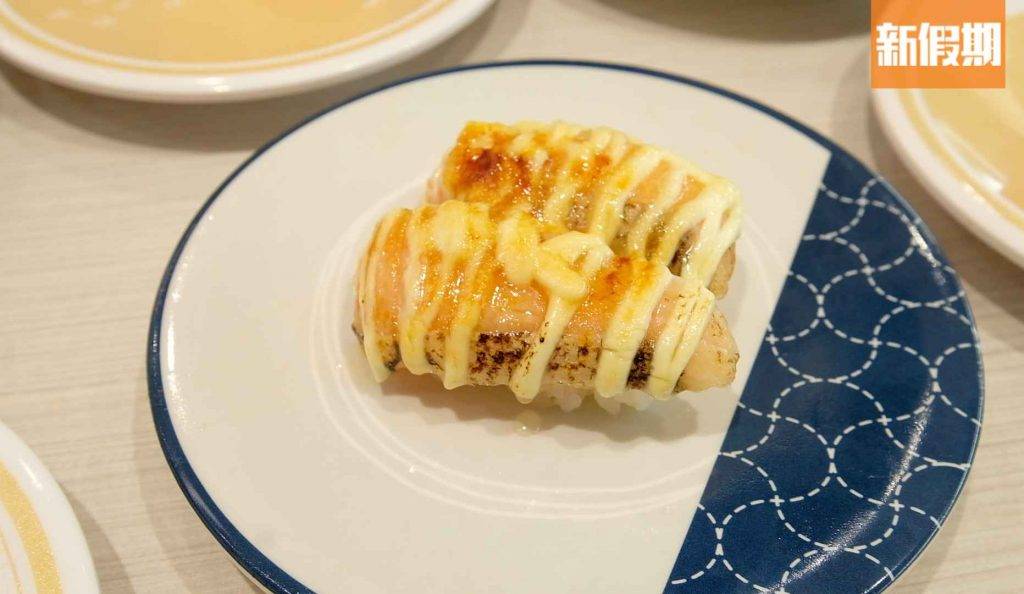 はま寿司HAMA-SUSHI $12 炙燒焦糖三文魚腩，食落表面帶焦糖脆脆，似食甜品一樣。