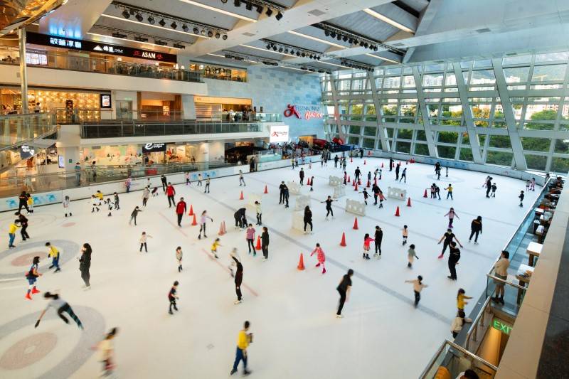 溜冰場推介 溜冰場推介2023｜2. 歡天雪地｜「又一城歡天雪地」佔地1,150平方米。