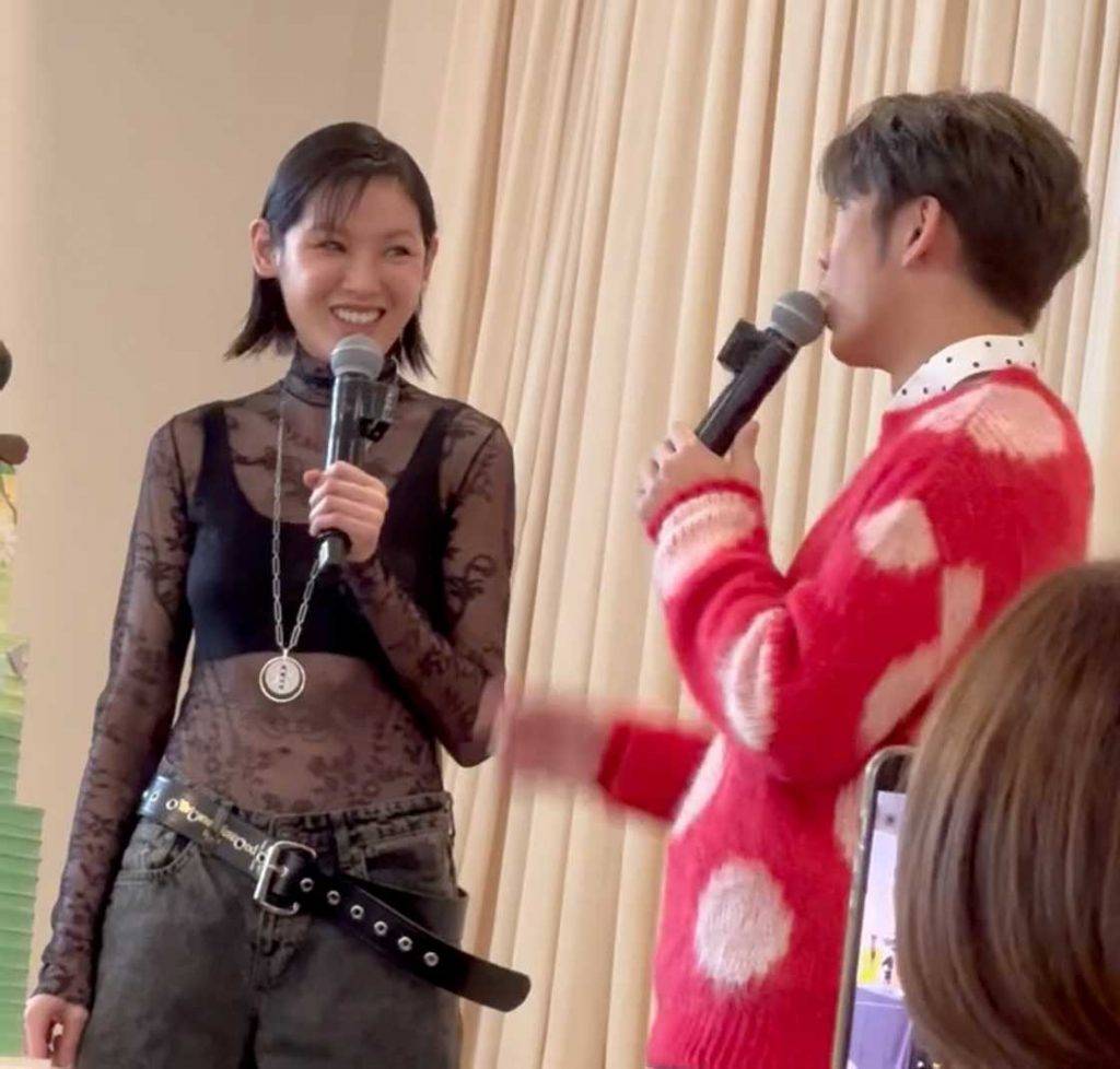 陳蕾演唱會2024 同是10尾月生日的陳蕾及洪嘉豪Kaho) ,兩人聯合舉行生日會,跟歌迷慶生辰之外,洪嘉豪更驚喜宣布將於明年4月12-13日會開其首個個人紅館演唱會,另一方面,宣布2024年3月3日、4日開紅館騷的陳蕾,就公告兩場的紅館騷內部認購爆滿,再加開3月5日一場,生日雙喜臨門,十分開心。