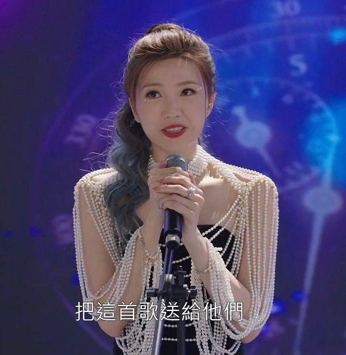 香港人在北京 大結局 吳若希改為獻唱坤哥首本名曲《陽光點的歌》，用這一歌曲獻給每位在北京追夢的人，呼應劇集主題。