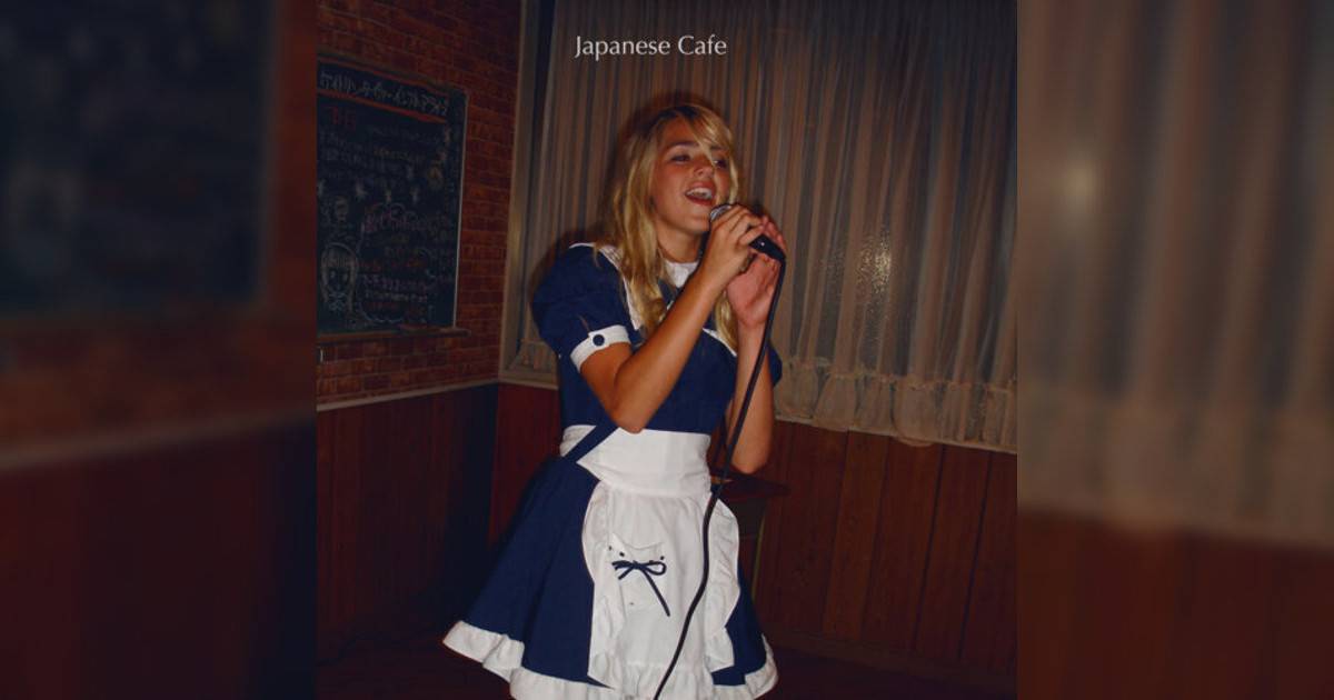 Katelyn Tarver Japanese Cafe Katelyn Tarver新歌《Japanese Cafe》｜歌詞＋新歌試聽＋MV