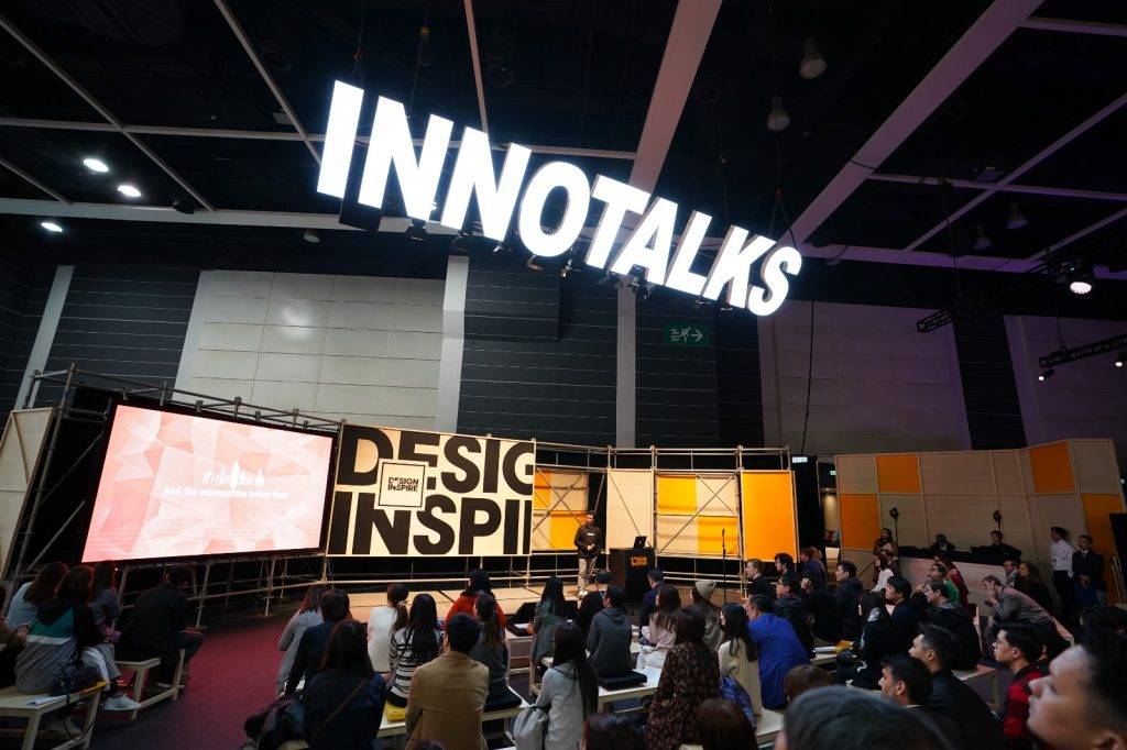 本地設計 (圖片來源: HKTDC) InnoTalks論壇:設計界專家雲集,從最新設計趨勢到前瞻性思維,探討包括字體設計、利用小紅書促銷、推動共融及社會責任的設計、可持續意識設計、以波希米亞玻璃講述故事、中國圖案及現代設計等業界趨勢。