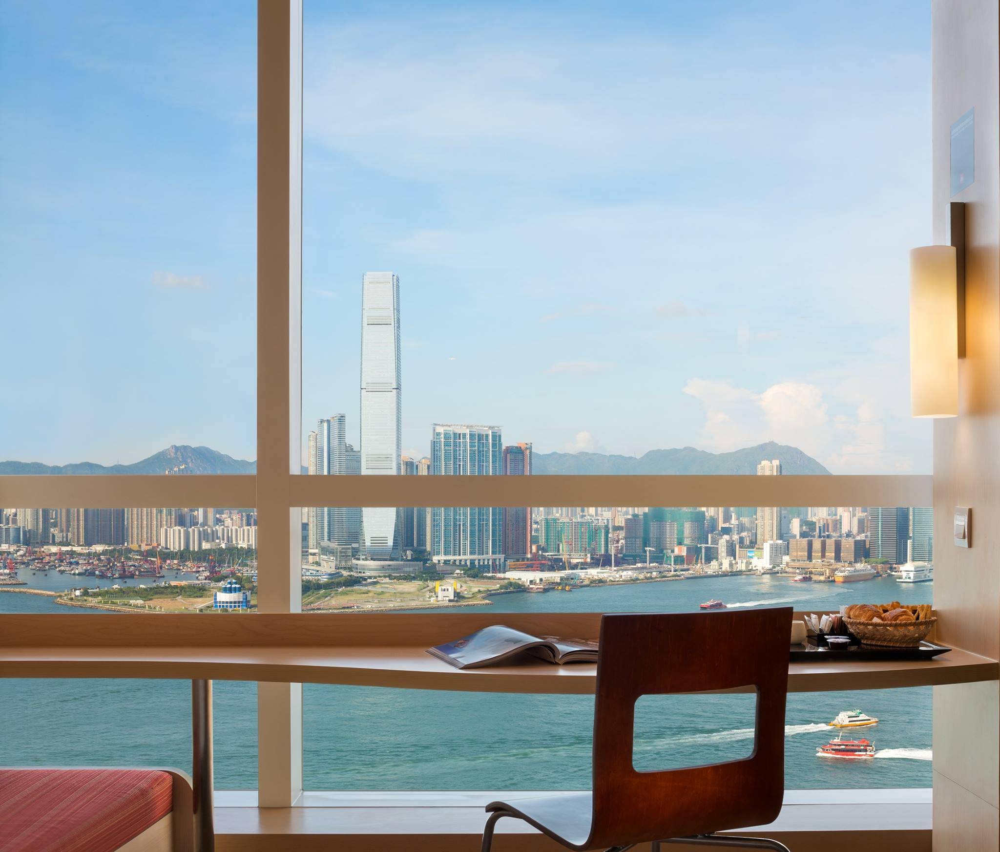 上環美食推介2025|7. LE BAR (宜必思香港中上環酒店)