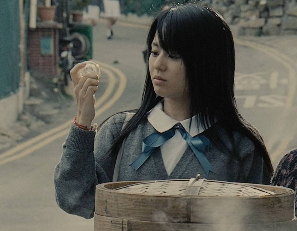 蒼井空 蒼井空在劇中飾演一名弱智少女。(圖片來源:《復仇者之死》截圖)
