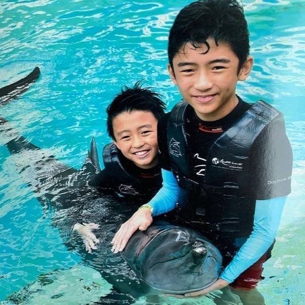 謝霆鋒 Lucas和Quintus自小已對科學有濃厚興趣(圖片來源:IG@cecilia_pakchi_cheung)