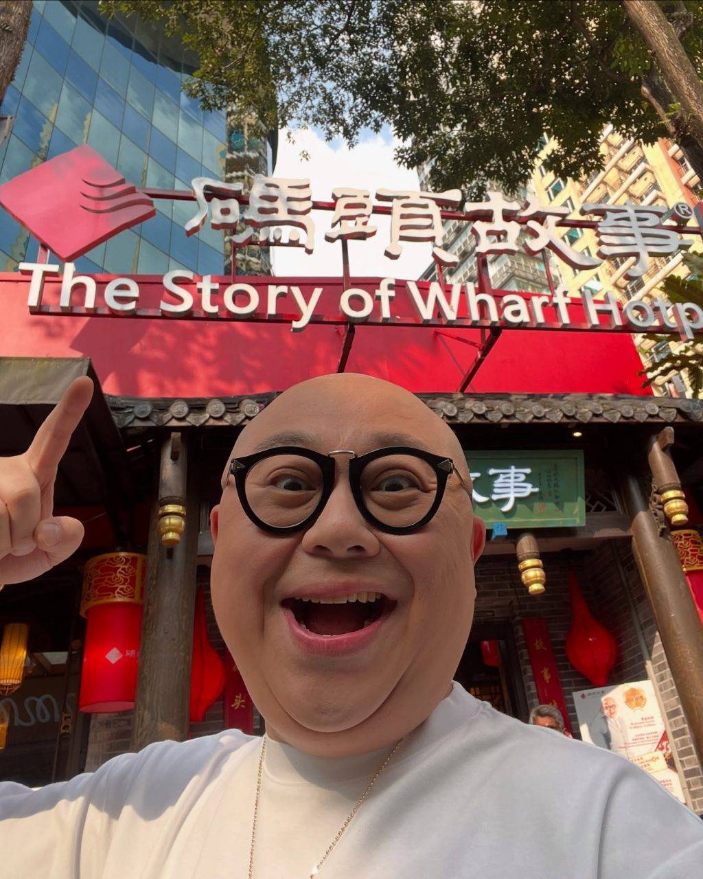 林盛斌 雖然業界面臨寒冬,但阿Bob仍有不少工作,早前就應邀去馬來西亞擔任活動主持。(圖片來源:IG@bob_lamshingbun)
