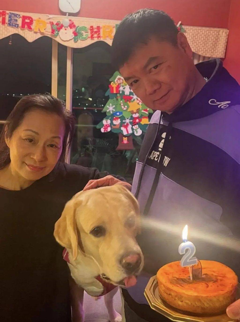 艾威 老婆 艾威表示,見到太太的狀況,心痛之餘更希望她能重拾鬥志。(圖片來源:Facebook圖片)