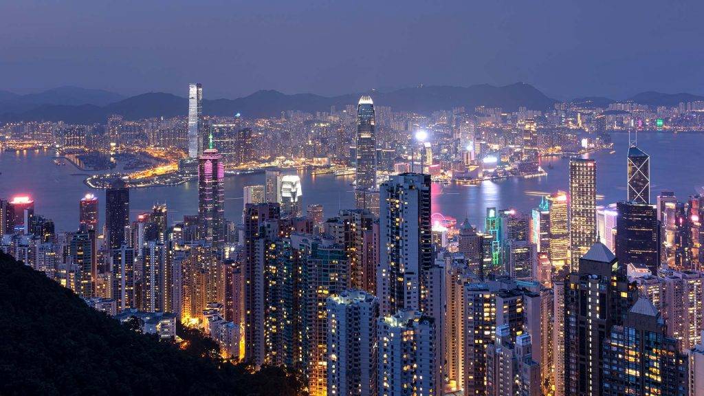 hongkong airport 夜間抵達香港(圖片來源:香港旅遊發展局)