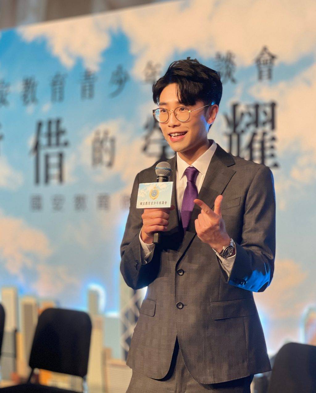 陸浩明 3宗罪 陸浩明重申自己必定會做好對稿同綵排,並稱希望網民「可以用正面心態欣賞每一位台上嘅藝人」。(圖片來源:ig@lukhoo)