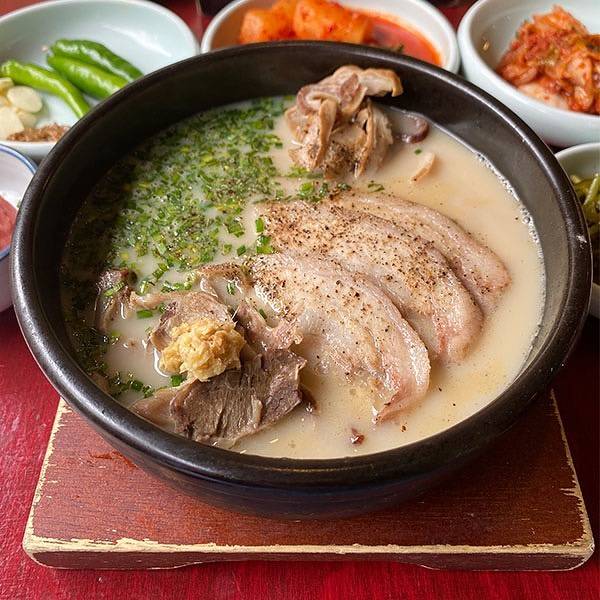 豬肉湯飯 (圖片來源:IG@umyongbaek)