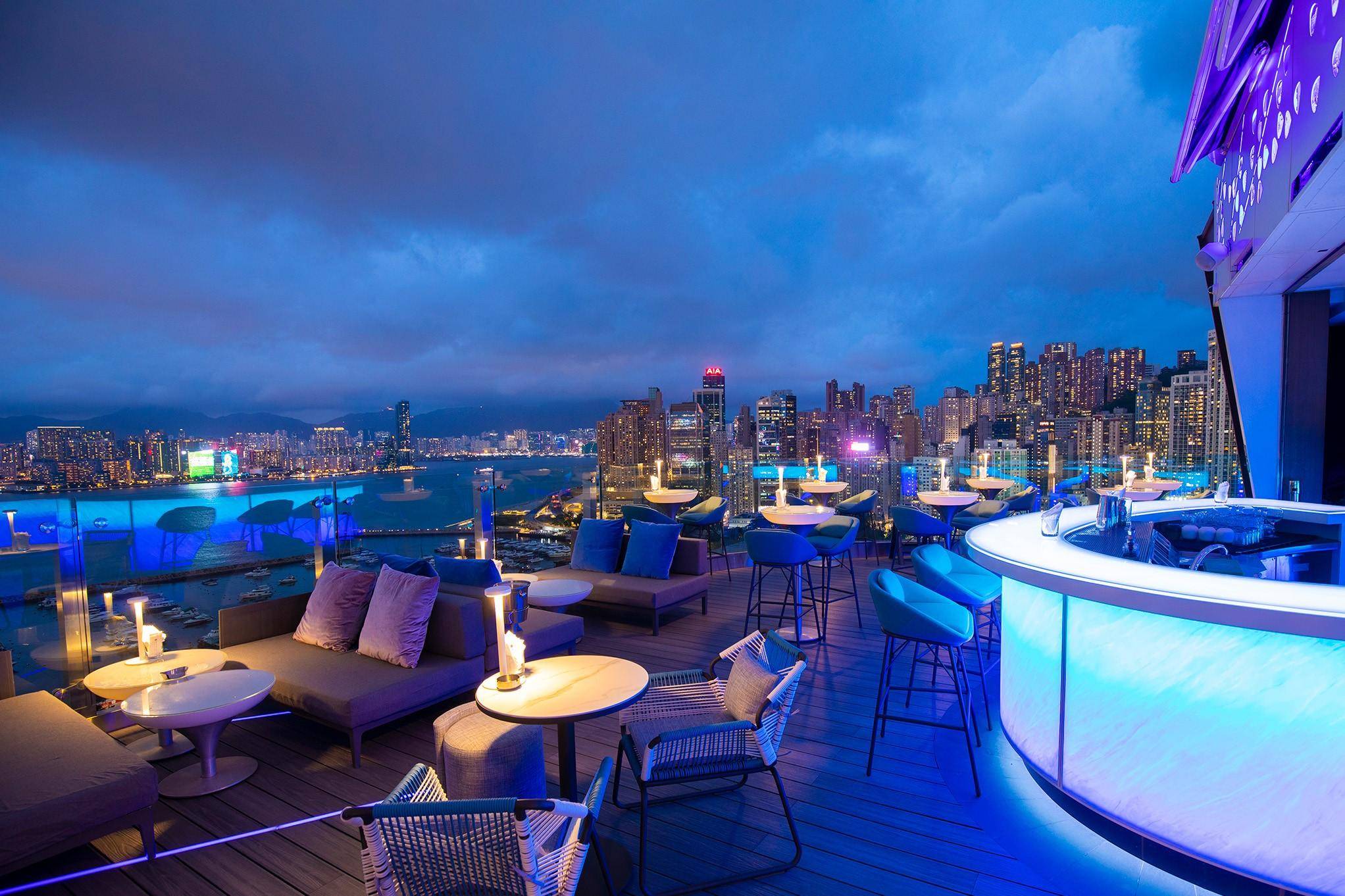 銅鑼灣甜品推介2025|28. SKYE Roofbar and Dining