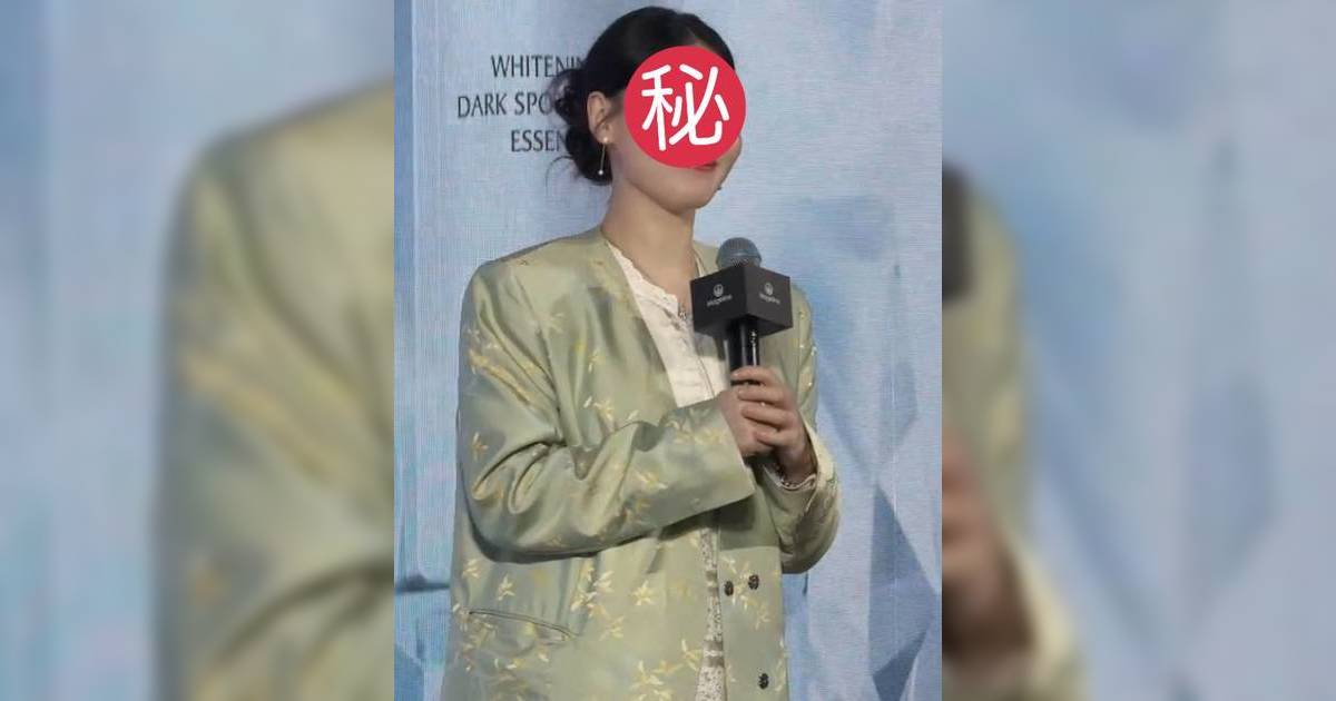 45歲張栢芝肚凸凸出活動孕味濃 近照曝光靚樣被質疑「進化」過度
