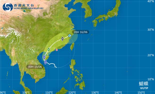 外遊注意！颱風蝴蝶影響北部灣 最新路徑圖/航班資訊/旅遊保險一文睇