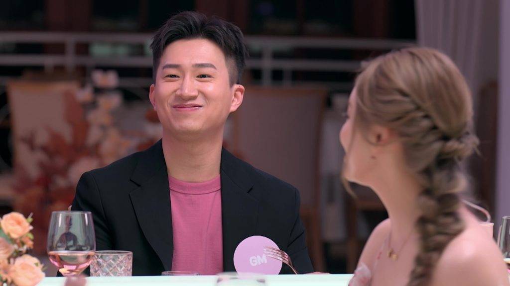 女神配對計劃 葉蒨文 一心想將Sophie追到手的GM勝在戰意夠濃,即使在未能勝出回合,仍爭取機會與Sophie「對話」(圖片來源:TVB)