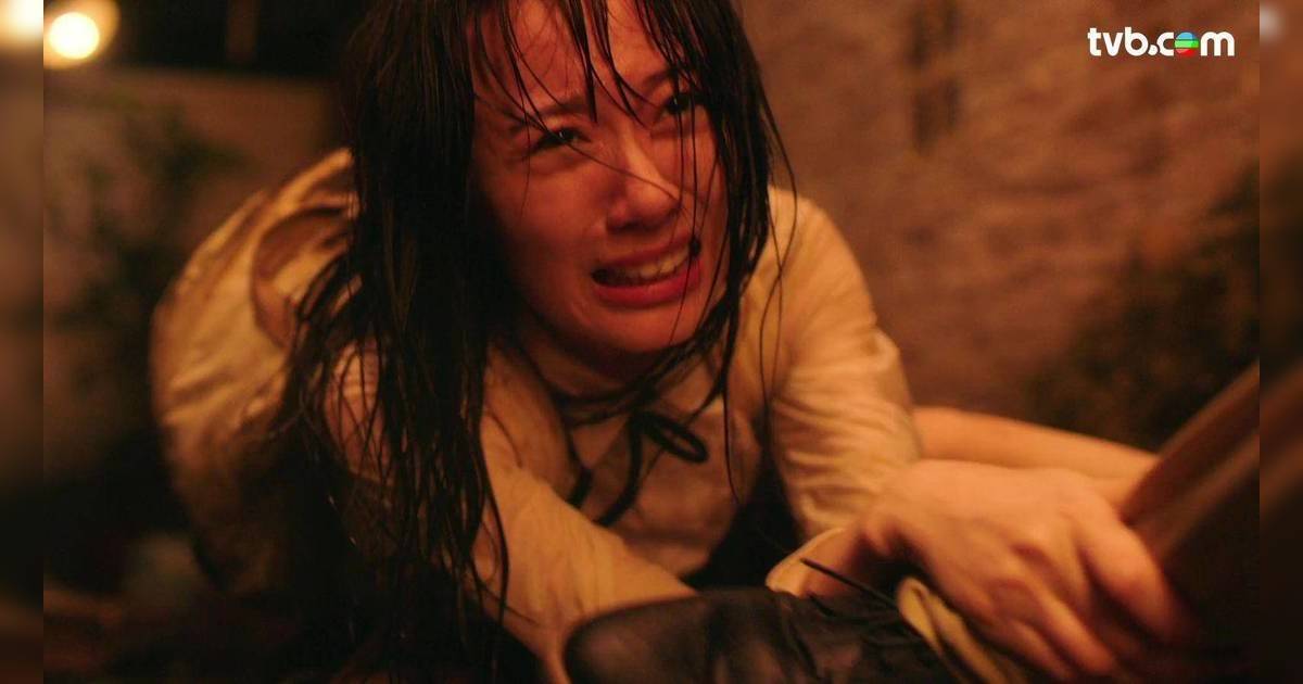 刑偵12｜29歲王菲演「年輕版陳法蓉」演技獲關注！淋雨捱打場口成焦點