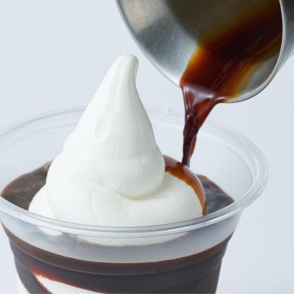 尖沙咀甜品 K11 MUSEA:十勝 Affogato 限定 $52把濃縮咖啡淋在香濃的十勝牛乳雪糕上,咖啡的微苦與牛乳的甜美完美交融,再一次重新演繹 Affogato 這道經典甜品!(圖片來源:官方授權圖片)