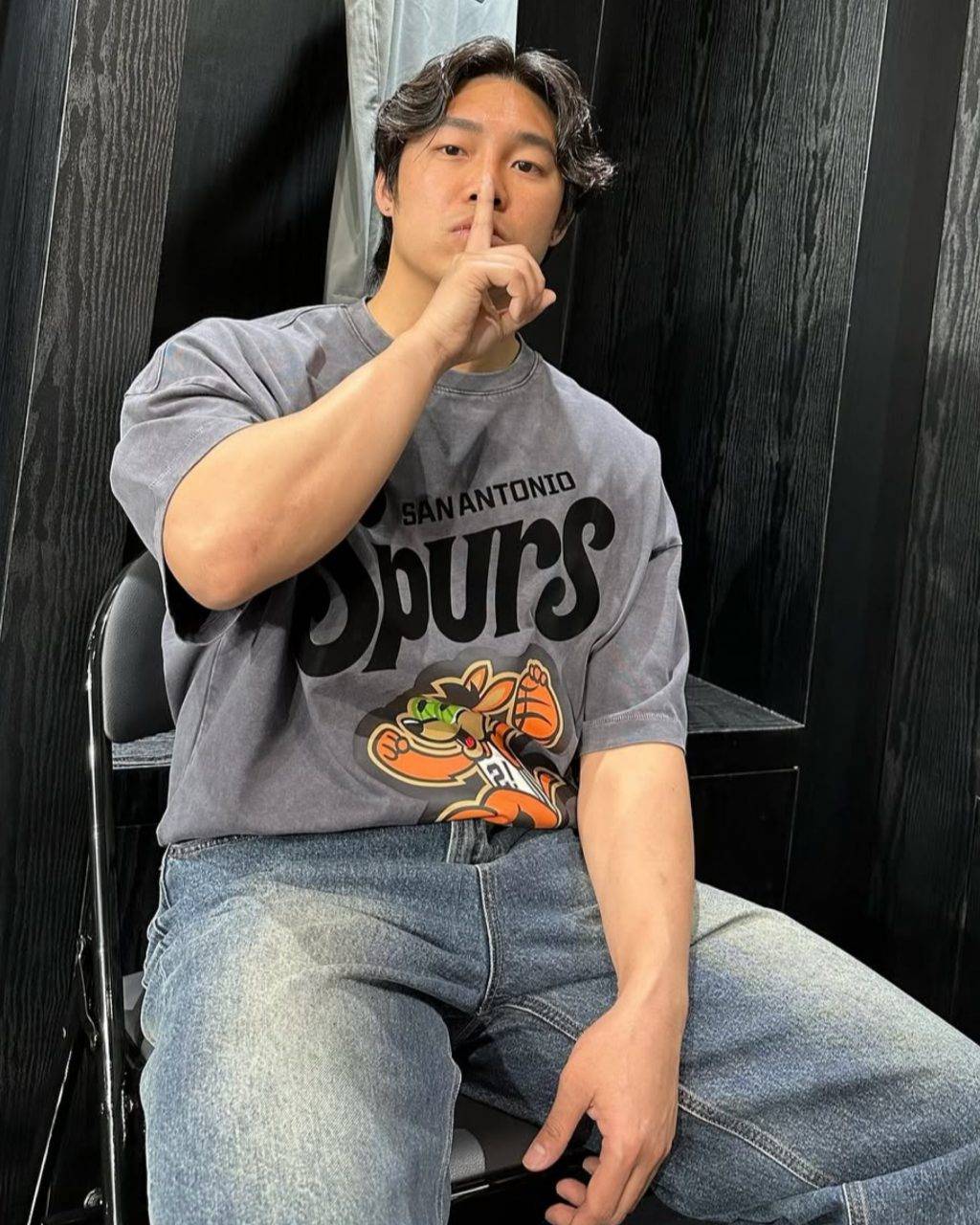 女神配對計劃 林澤謙 阿謙轉發時雖然未有配上任何文字,但係圖中所顯示就有「請大好好看着我如何東山再起」嘅字句。(圖片來源:ig@_himlim_)