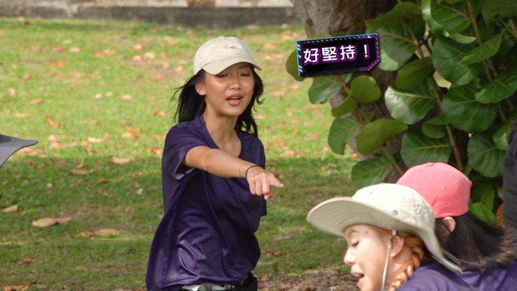 collar以為去度假 眼淚擔當 Marf對自己所擺放嘅積木位置十分有信心。(圖片來源:ViuTV)