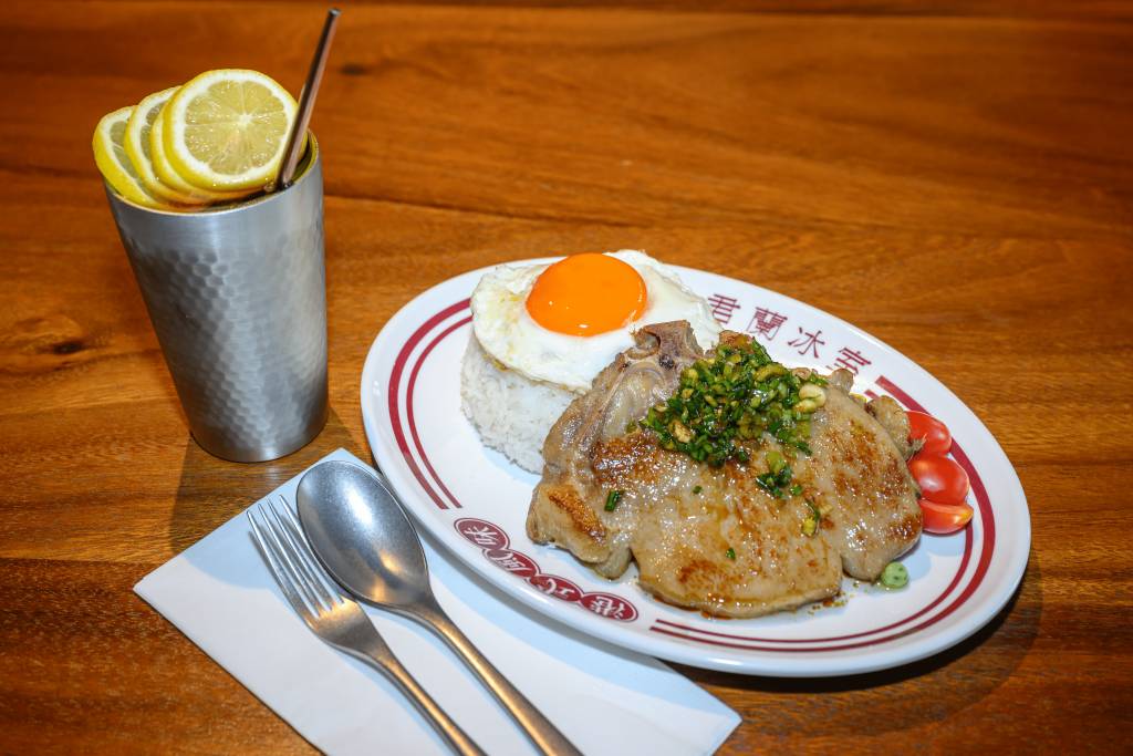 君蘭冰室創意菠蘿包 (圖片來源:Orchid Padaria Cafe)
