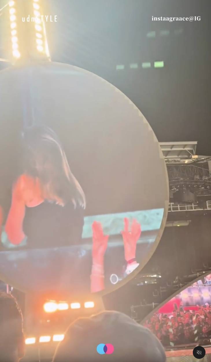 ai公司ceo coldplay演唱會 大部分網民都對這位AI公司CEO在演唱會上的反應感到好笑,紛紛嘲諷他的驚慌失措表現。(圖片來源:Threads)