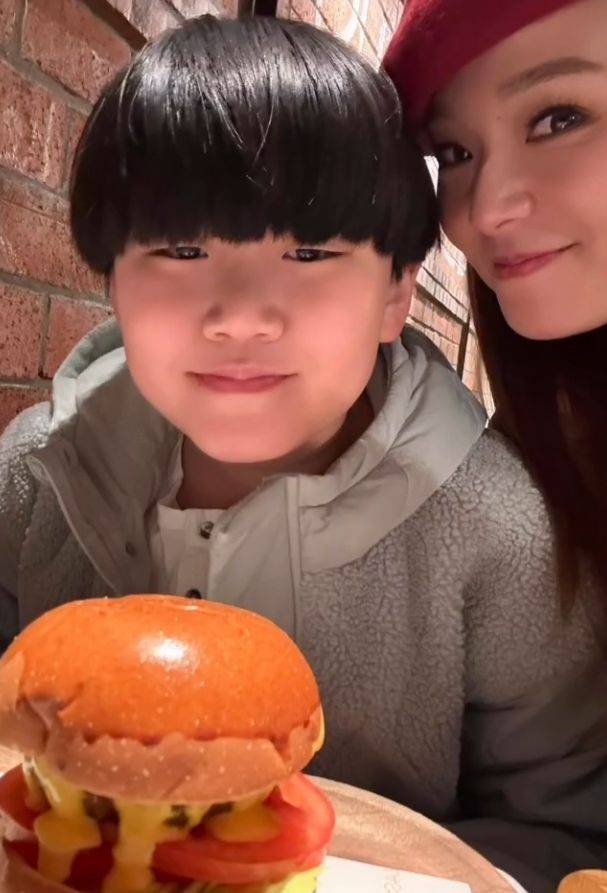 呂慧儀 親子關係 (圖片來源:呂慧儀IG)