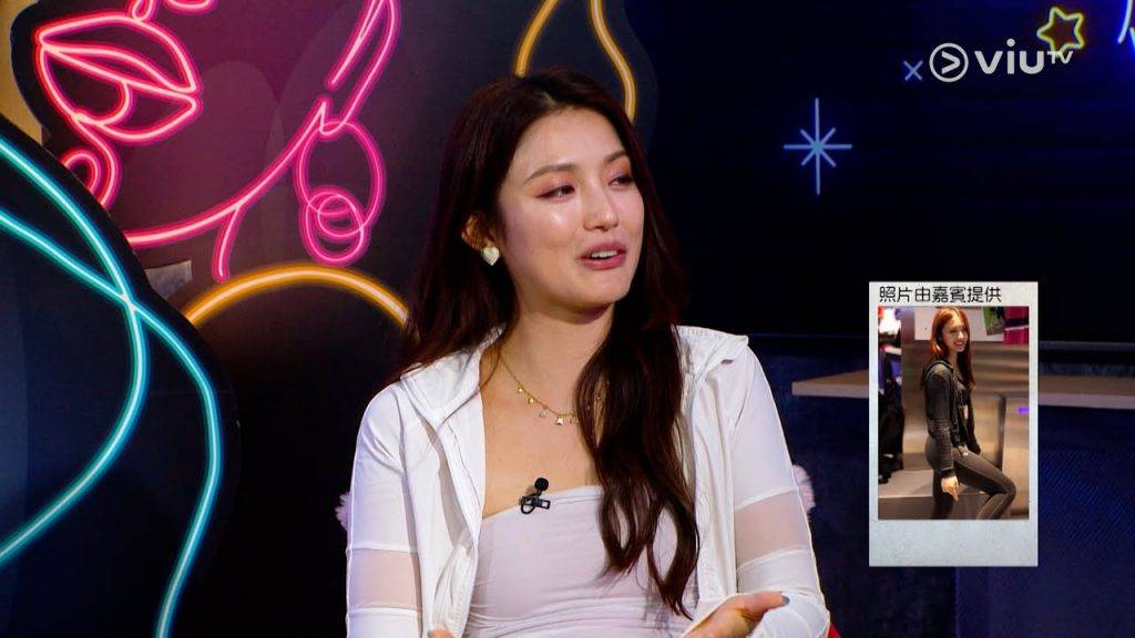 晚吹 怨女俱樂部 蘇霖認為拜山穿瑜伽褲沒有問題(圖片來源:ViuTV)