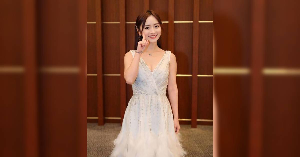女神配對計劃丨29歲羅毓儀童年照出土 超清純靚樣被指撞樣呢位18歲小花