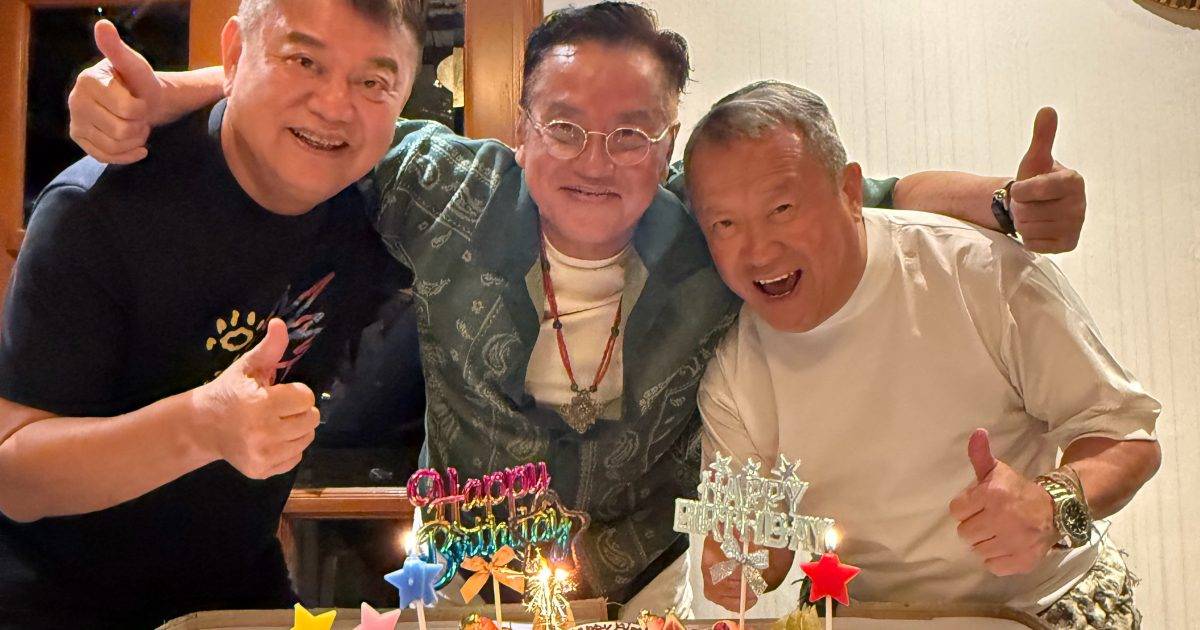 75歲譚詠麟生日會驚見阿叻陳百祥現身  搭膊頭合照曝光反目一年終破冰？