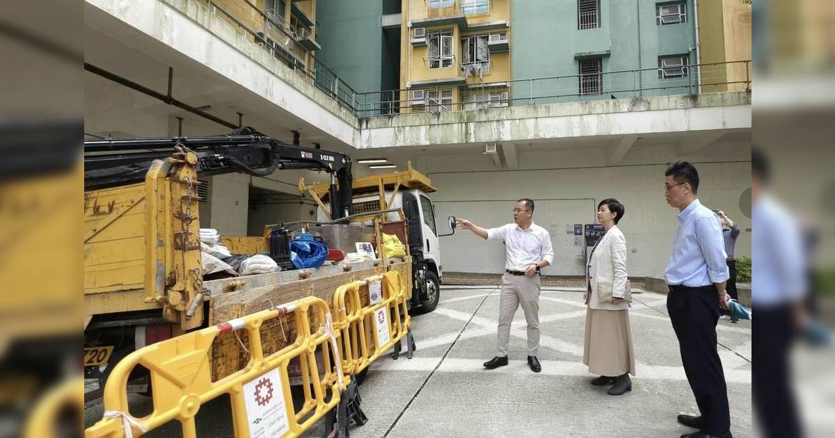 超強颱風樺加沙來襲｜政府高層總動員！全港196條屋邨進入最高戒備狀態？