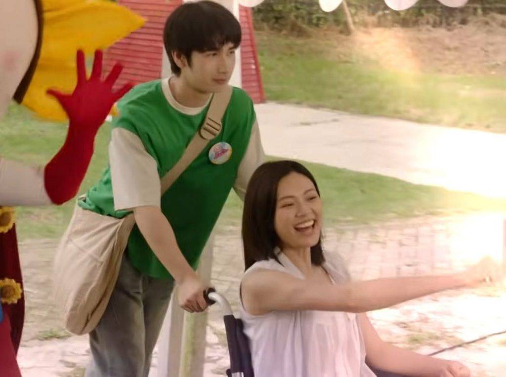 俠醫 游嘉欣 腦癱少女 游嘉欣與馮皓揚飾演情侶。(圖片來源:TVB)