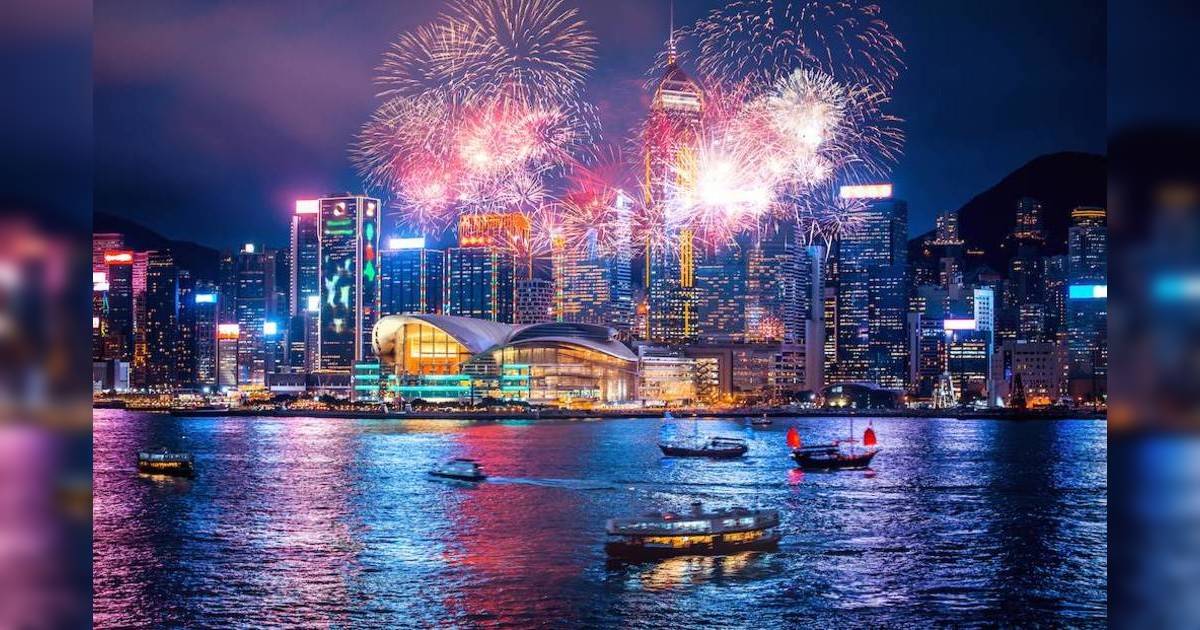 十一國慶優惠2025｜全港市民免費搭車船兼半價睇戲？港鐵狂派76,000張車票 仲有過千食肆着數等你拎！