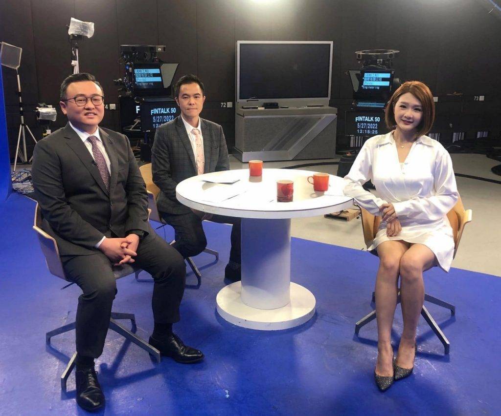 孫雪祺 tvb 不過孫雪祺工作時亦有著短裙,條裙更曾被指短到幾乎走光。(圖片來源:IG@gigi.sun928)