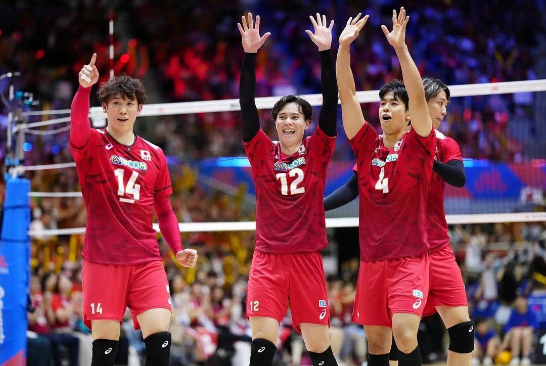 高橋藍 河北彩伽 (圖片來源:IG@@ran.volleyball0902)