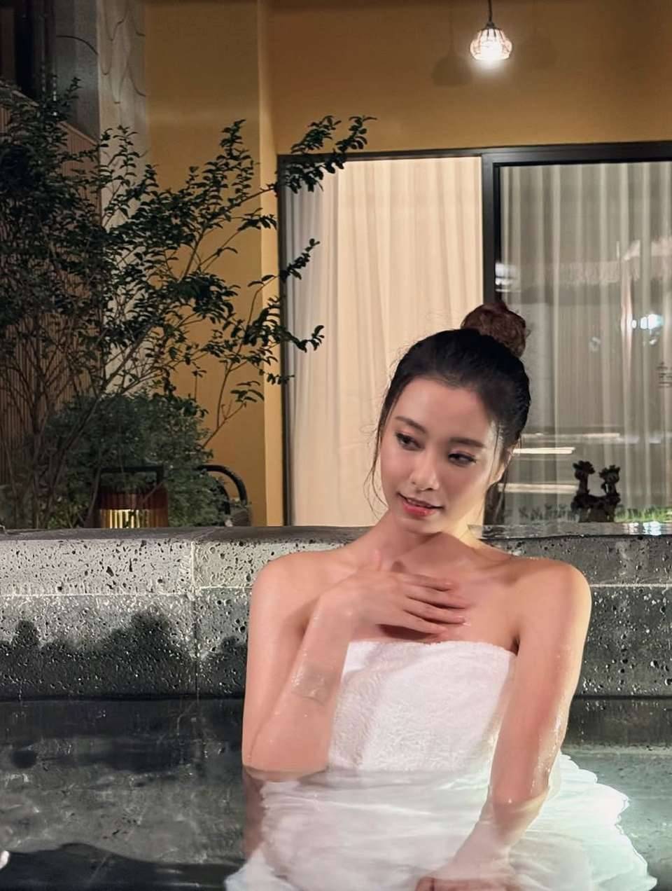 俞可程 東張西望 (圖片來源:IG@kanissyu)