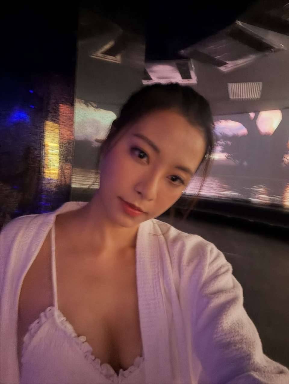 俞可程 東張西望 (圖片來源:IG@kanissyu)