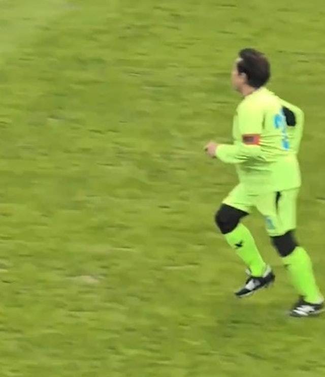 譚詠麟 足球 (圖片來源:小紅書)