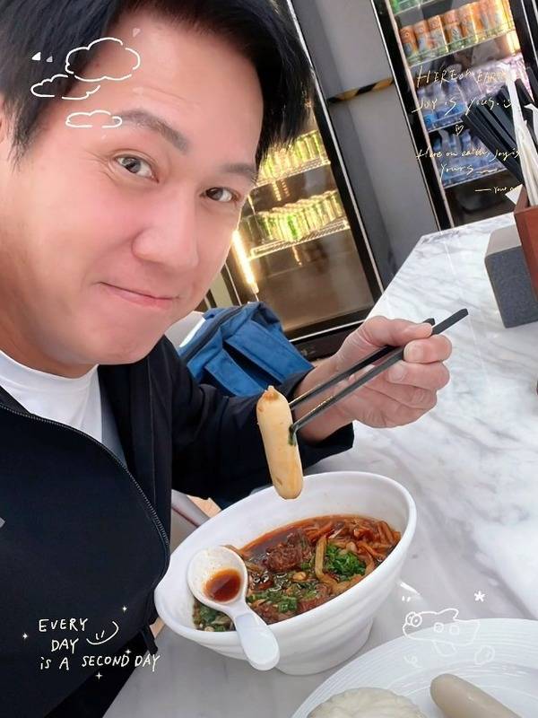 香港演藝圈 資深演員離世 (圖片來源:抖音@甄志強)