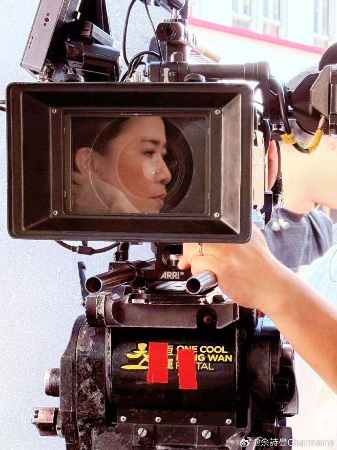 新聞女王2 大結局 (圖片來源:佘詩曼微博)