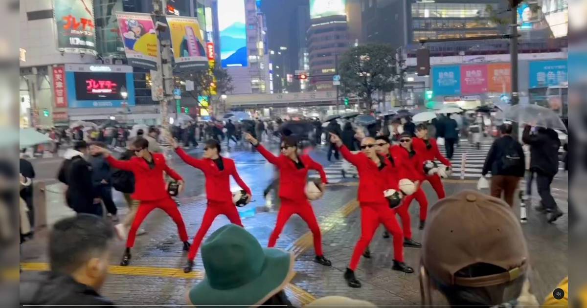內地網紅大鬧澀谷十字路口｜一字排開跳籃球舞 遭日網民狠批阻街要報警