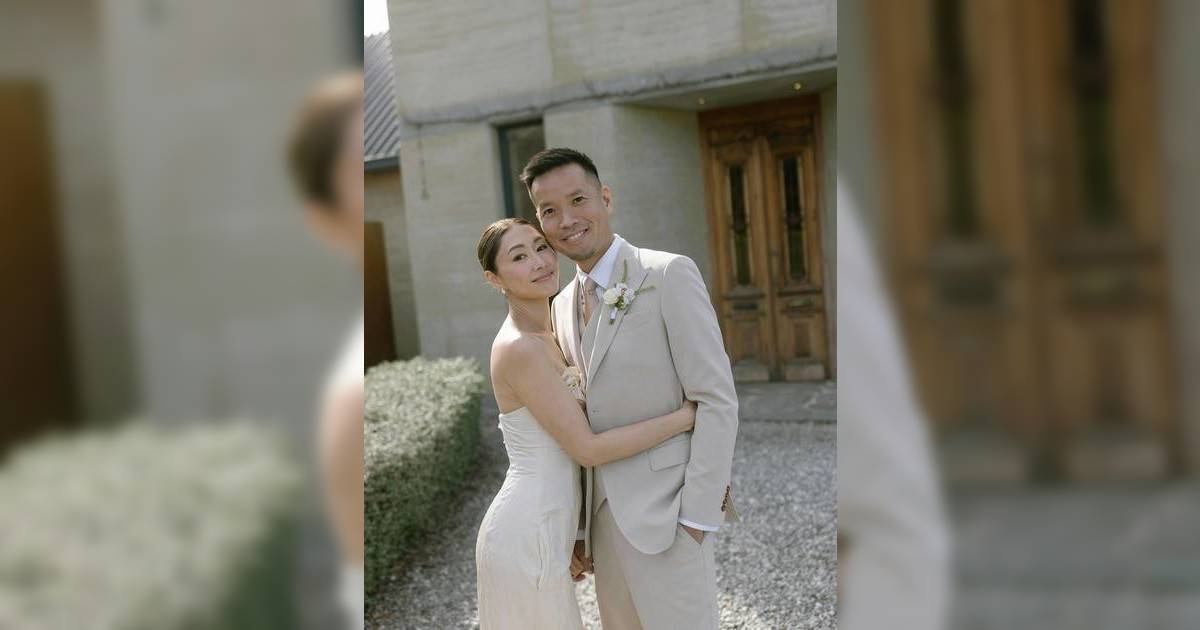 胡定欣婚後首公開現身摸肚回應懷孕傳聞及生育計劃 被指肚凸凸疑雙喜臨門