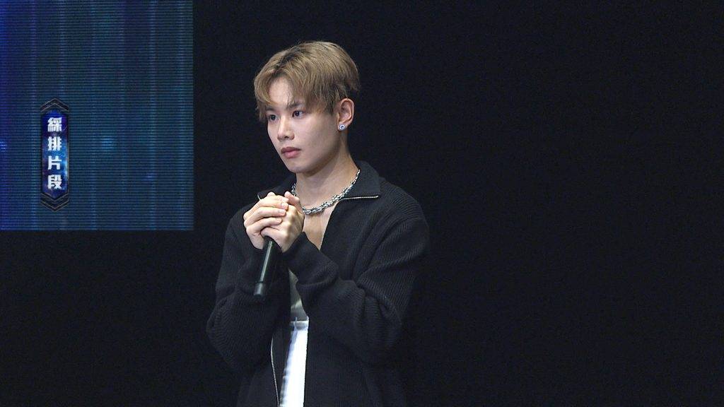 全民造星vi viutv 44號參賽者Noah綵排時表現強差人意,狠狠被駡。(圖片來源:ViuTV)