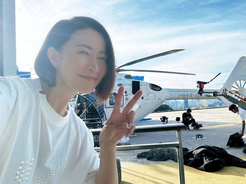 新聞女王2 胡朗軒 (圖片來源:佘詩曼IG)